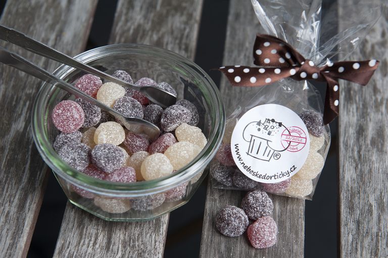 kyselé bobule bonbóny