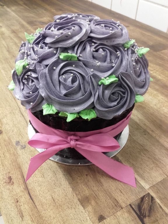 cupcake květina dort